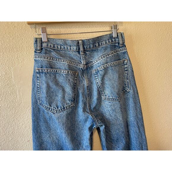 Reformation Cynthia High Rise Straight Cropped Mom Jeans Med Wash Button Fly 26 - Picture 5 of 16